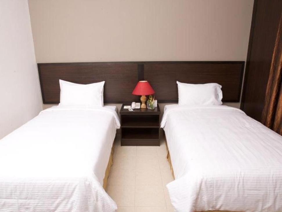 Cherengin Hills convenciones&Spa Resort Janda Baik Exterior foto